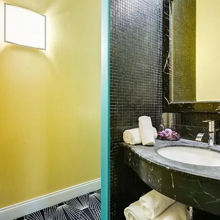 The French By Oneup Hospitality Gasthuis Rome