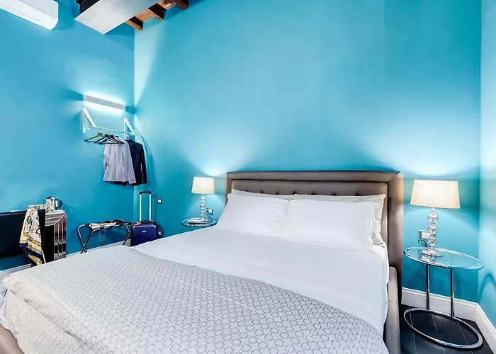 The French By Oneup Hospitality Vendégház