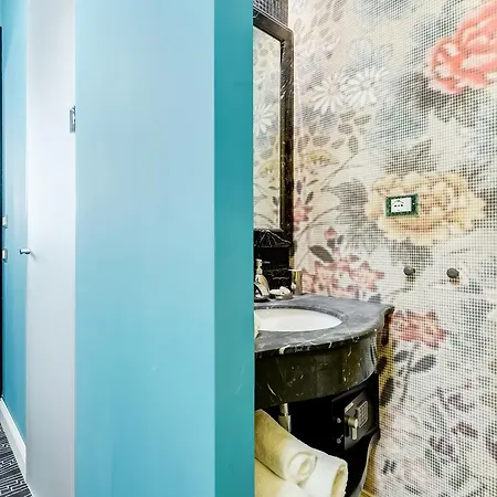 The French By Oneup Hospitality Guest house